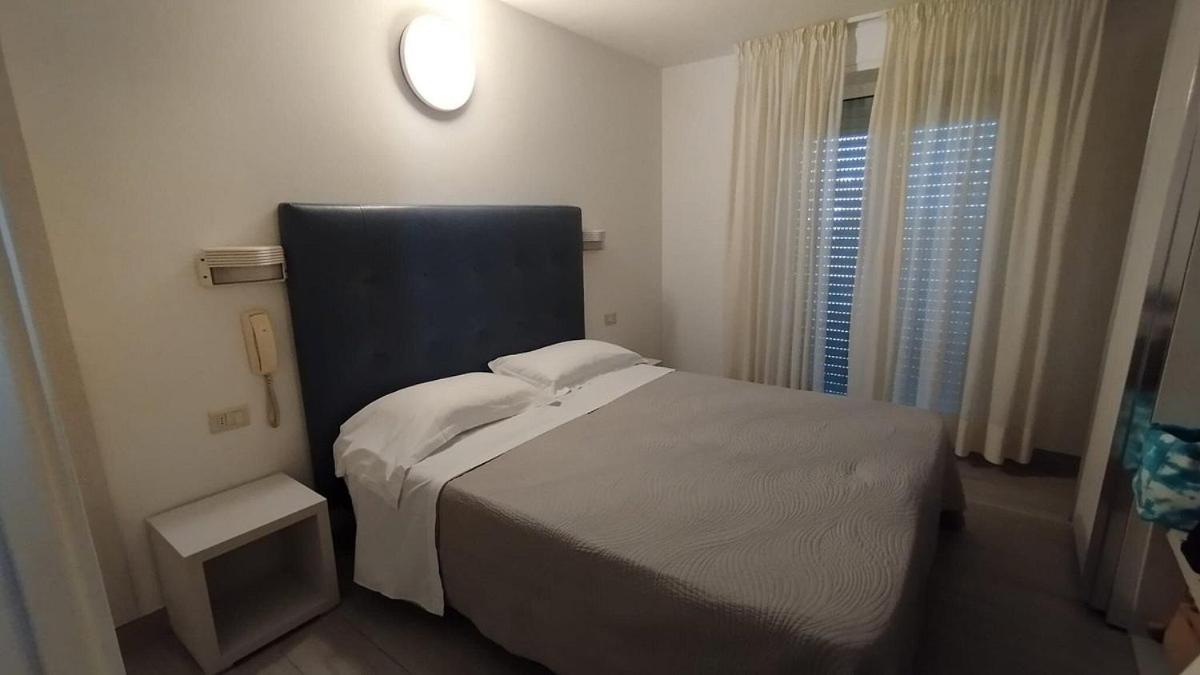 Hotel Pigalle ريتشيوني المظهر الخارجي الصورة